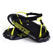 Verts are hingeless snowshoes designed for quick vertical ascent. The perfect companion for powdersurfers.